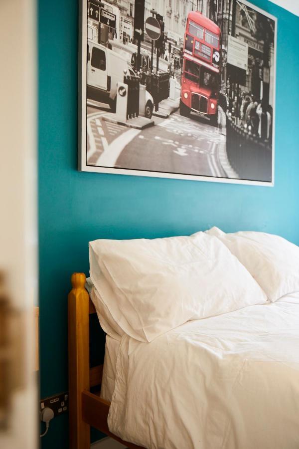 The Lord Grenfell Maidenhead Exterior foto A room at the hotel